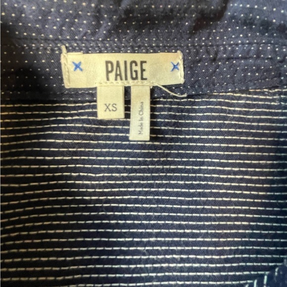 Paige Kadie Shirt In Whisper Dot Womens Sz XS Blue Denim Button Down Long Sleeve - Picture 9 of 13